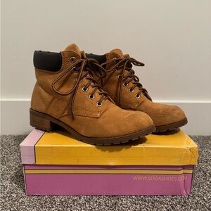 Soda Brown Lace-Up Boots with Black Collar